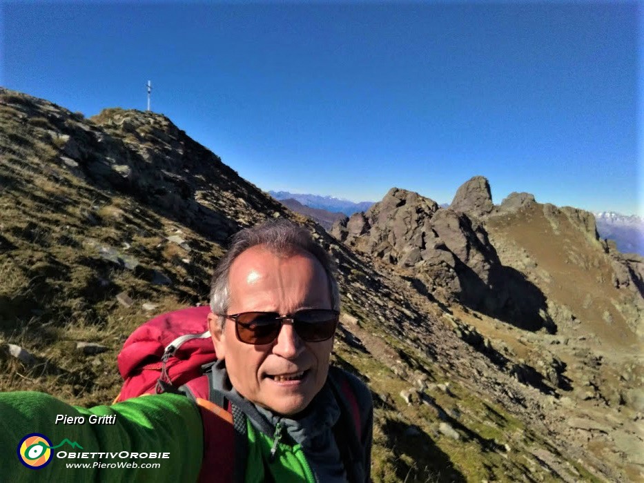 05 Salendo alla Cima Piazzotti-Valpianella (1349 m).jpg